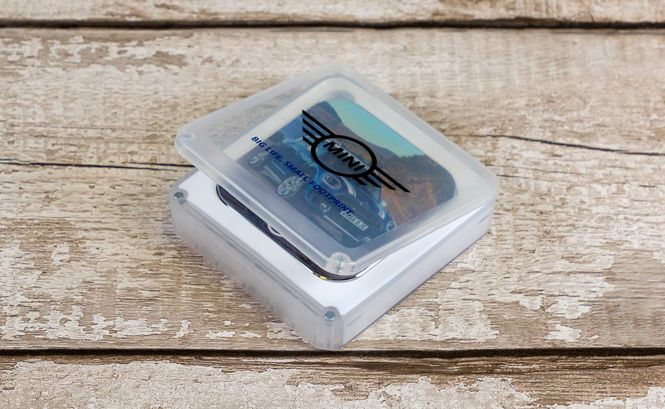 Edge - Customized Wireless Charger gallery thumbnail