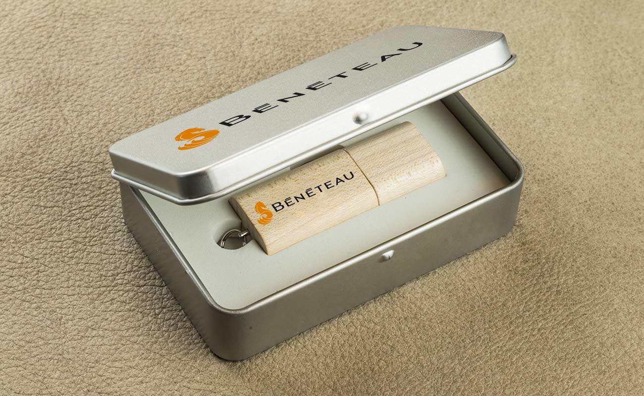 Nature - Wooden Customised USB gallery thumbnail