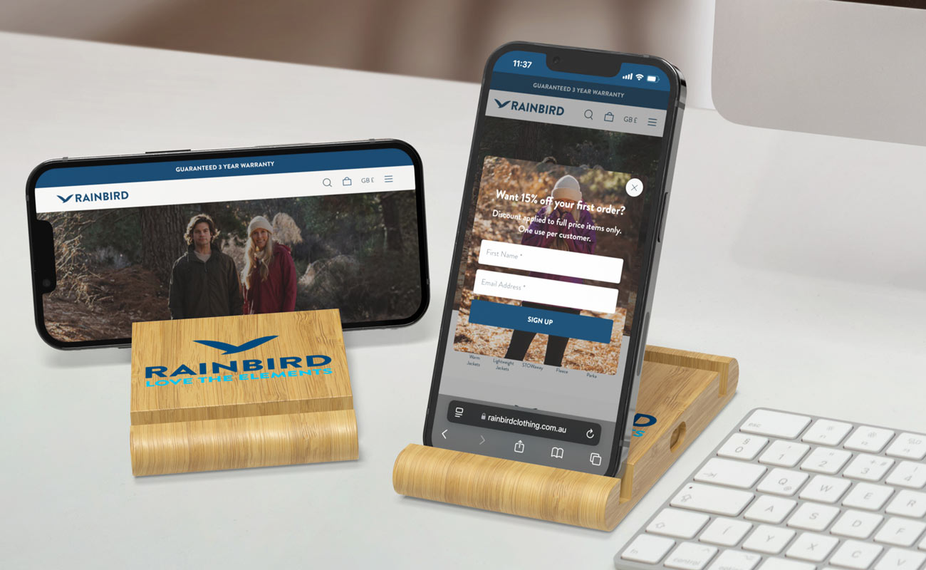 Terra - Wireless Chargers Customized gallery thumbnail